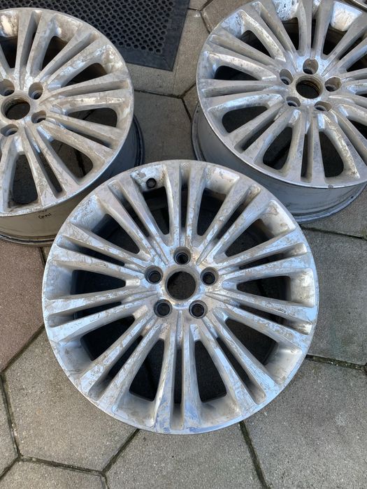 Джанти Chrysler 300 AWD