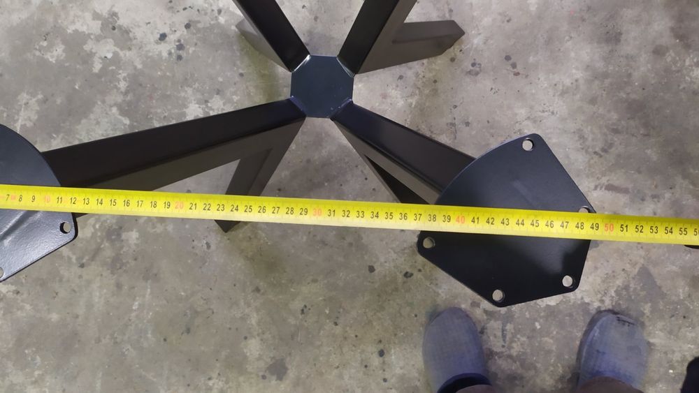 Метални крака за маса