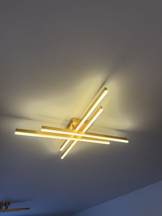 Lustra led , stare foarte buna