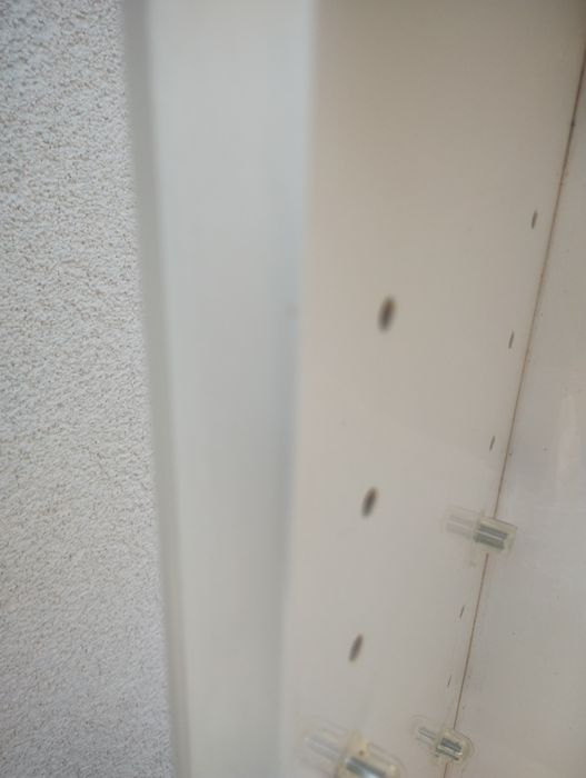 Шкаф за баня, с вградена LED лампа и 3 огледални врати