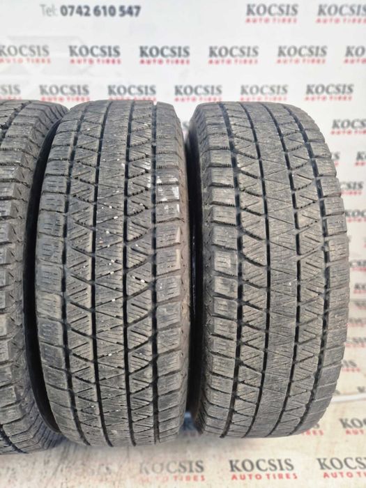 Anvelope second hand iarna m+s 205 70 15 Bridgestone