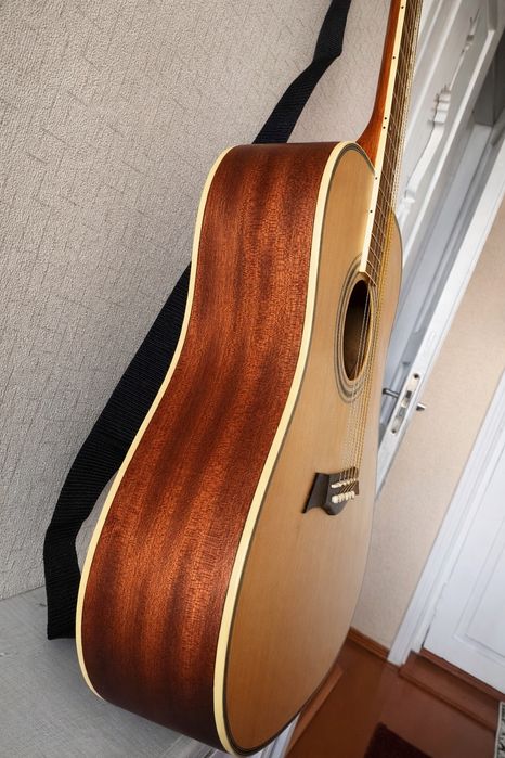 Gitara DAME Корея Dreadnought