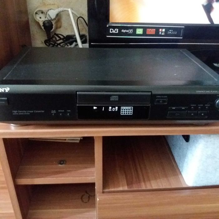Compact Disc  Player-SONY
