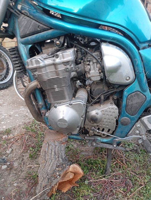 Suzuki Bandit 600 - НА ЧАСТИ