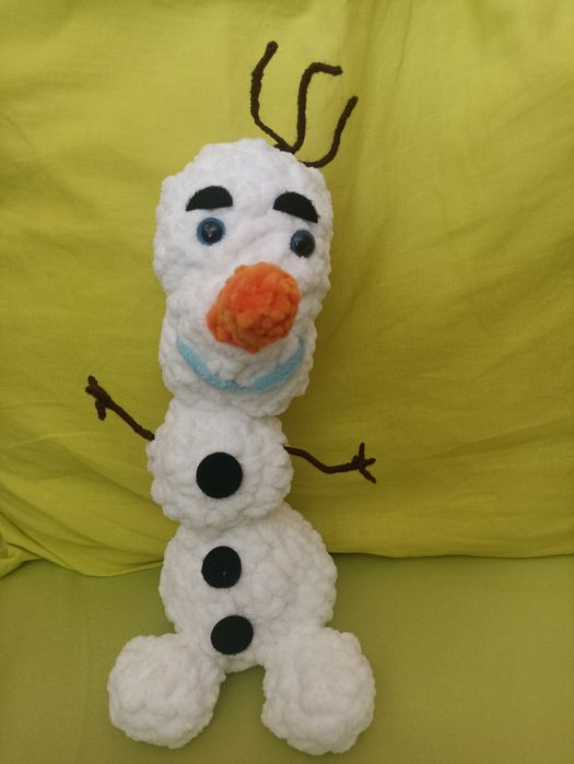 Олаф плетена играчка 25 см