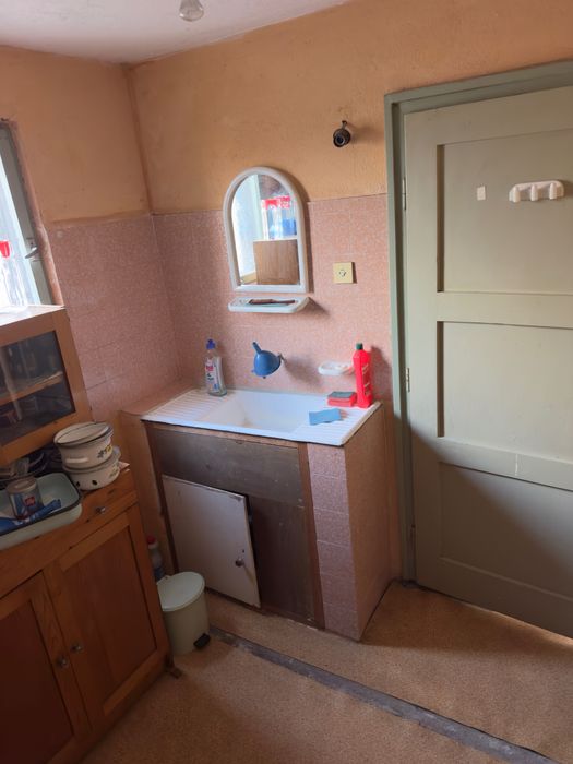 Къща в село Скутаре