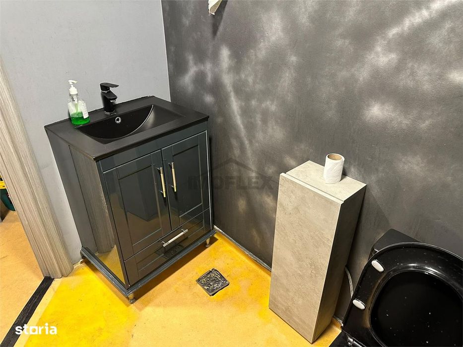 Decebal Spatiu comercial 95 mp vizibilitate stradala