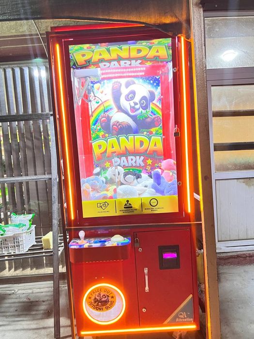 Panda park kran aparat sotiladi