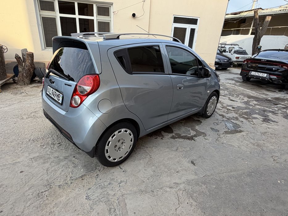 Chevrolet Spark 2015 — 3