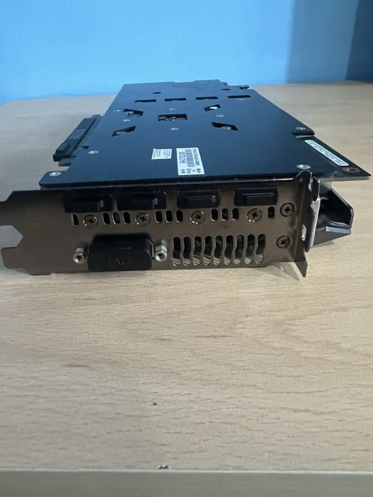 Видео карта asus rog strix gtx 1060 6gb.