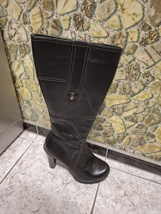 Ботуши с висок ток