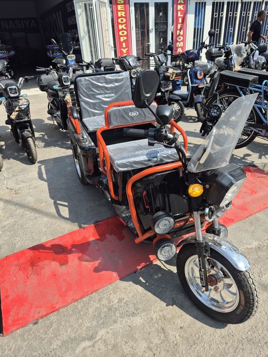 Elektr skuter va 3 g'ildirakli elektr skuterlar tezligi 55dan 70 gacha