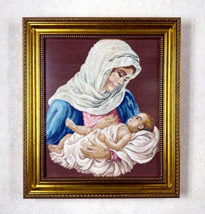 Гоблен Богородица с младенеца