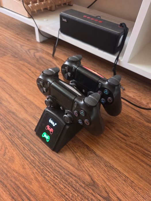 Продам sony play station 4