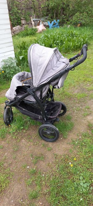 Коляска детская б.у.
