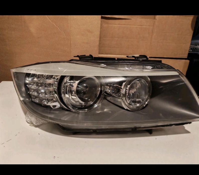 Far/Faruri/Bmw/Xenon/E90/E91/Facelift///
