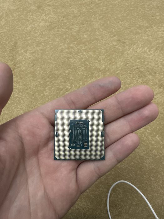 core i3 8100 satylad