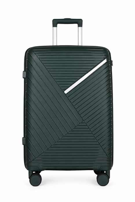 Продам новый большой чемодан 100 л