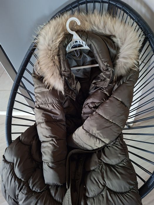 Дамско ново яке с естествен пух яка