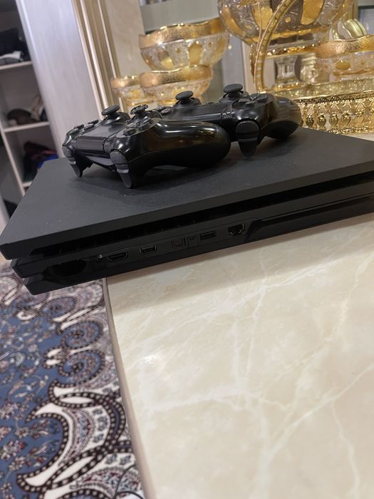 Playstation 4pro, 1TB