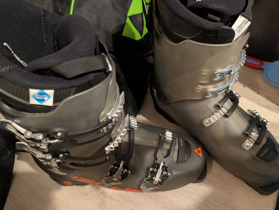 Лыжные ботинки + чехол