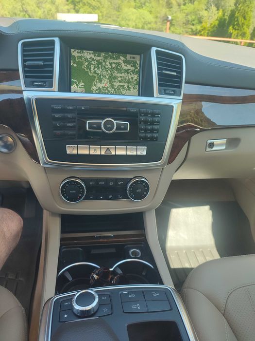 Mercedes-Benz GL 350 AMG пакет / BlueTEC / 4MATIC / G-TRONIC / NAVI