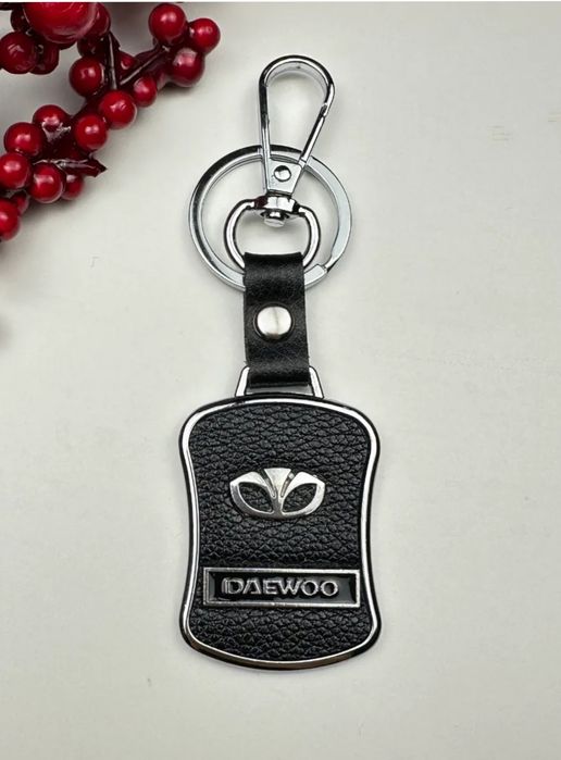 Продам новые брелоки