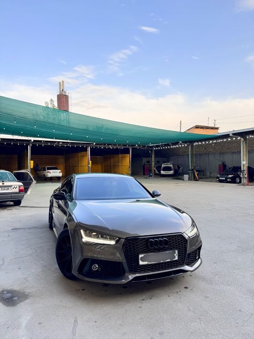 AUDI A7 3.0 TFSI quattro