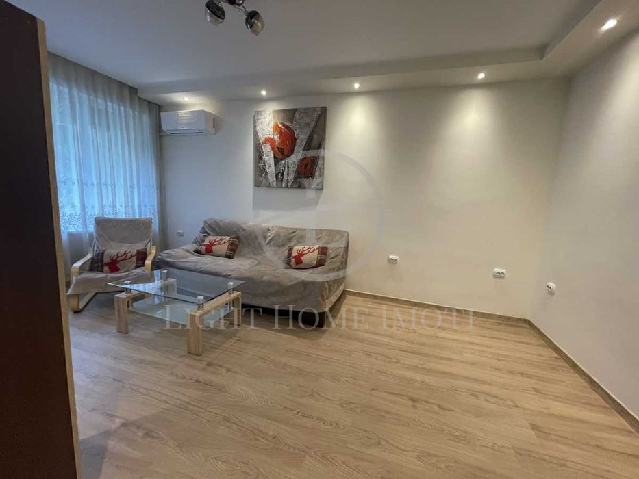 Дава се под наем Тристаен апартамент в Пловдив, Младежки Хълм - 100 кв.м за 999 € - Снимка #2