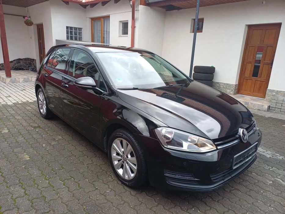 Volkswagen Golf Golf 7- -1.4  benzină 122cp