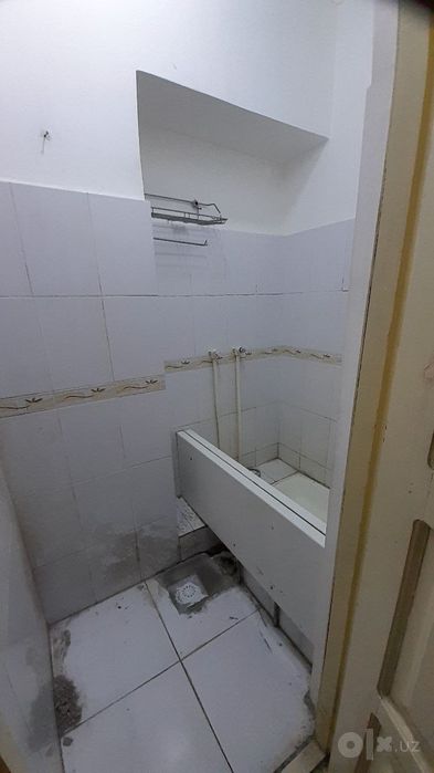 Арендага 2 хона 3 этаж Обл Гаи олдида.Обшежитие.Агентствот