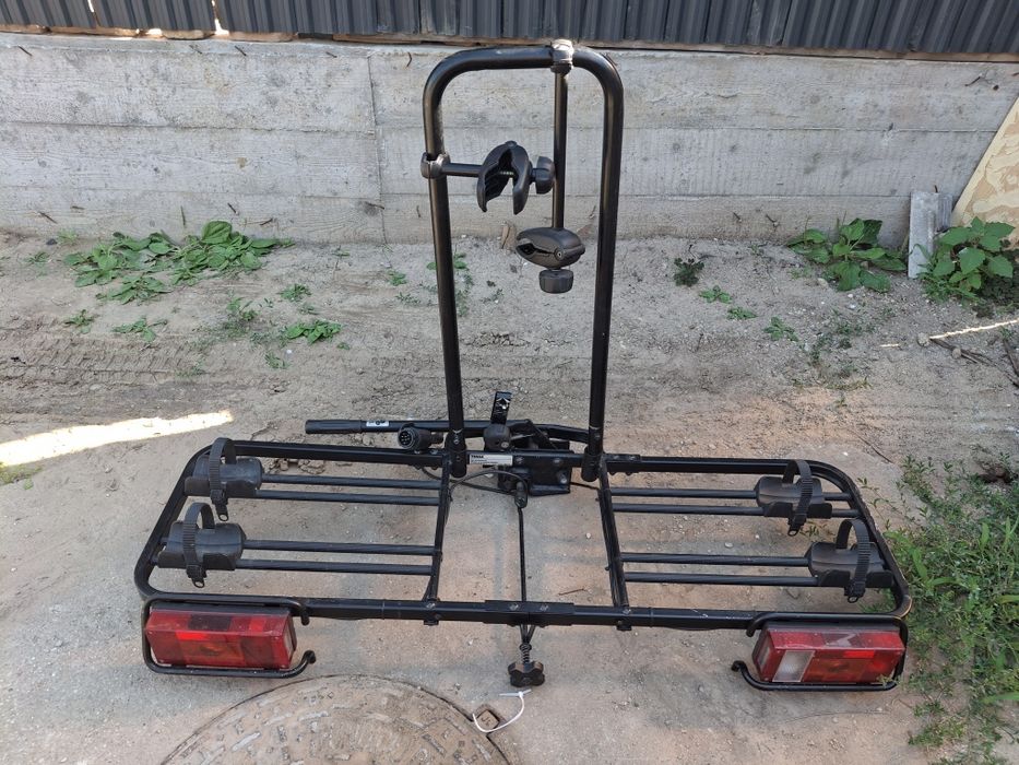 Suport  biciclete  Thule cu prindere pe carlig auto