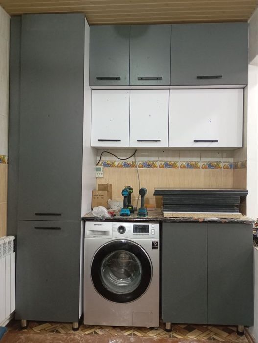 Kuxonniy mebel zakazga xoxlagan turda  xamda tayyor maxsulotlar bor .