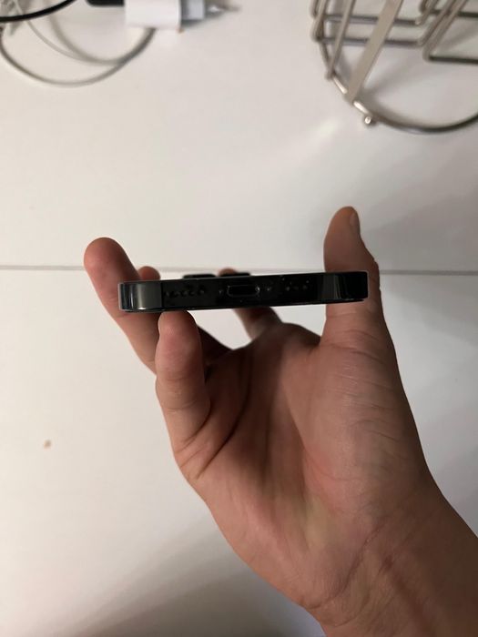 Iphone 14 pro 128/81