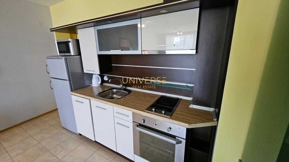 Продава се Тристаен апартамент в Поморие - 92 кв.м за 1131 €/кв.м - Снимка #1