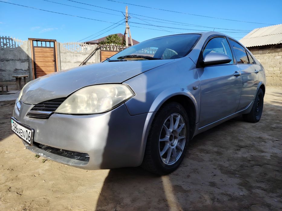 Nissan Primera P12