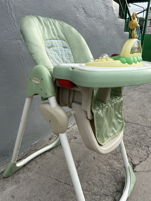 Детский стульчик для кормления.