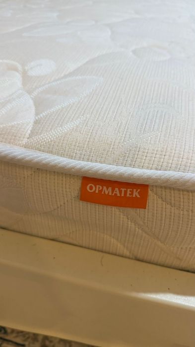 Кровать для молодоженам