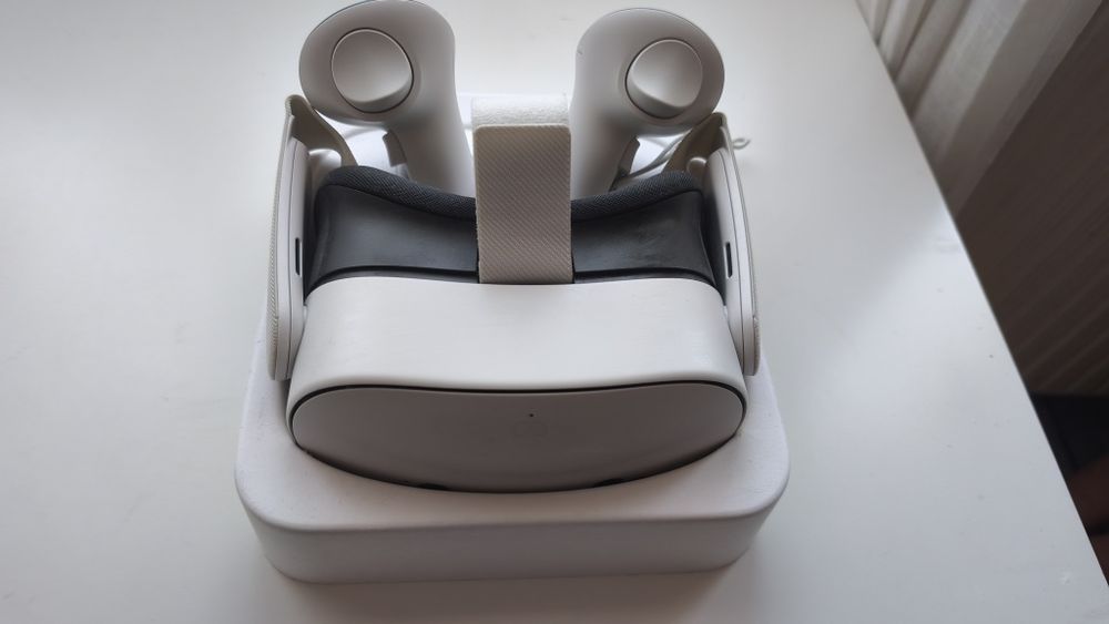 Vr очила Meta quest 3s 128 gb