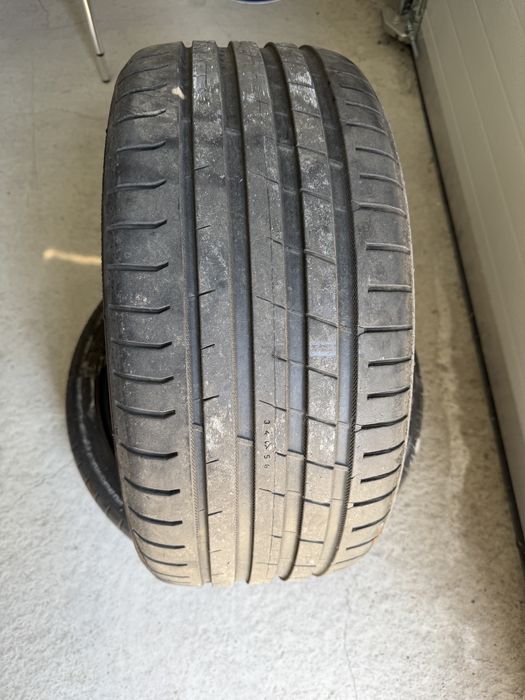 Nokian 235/45/19 2бр