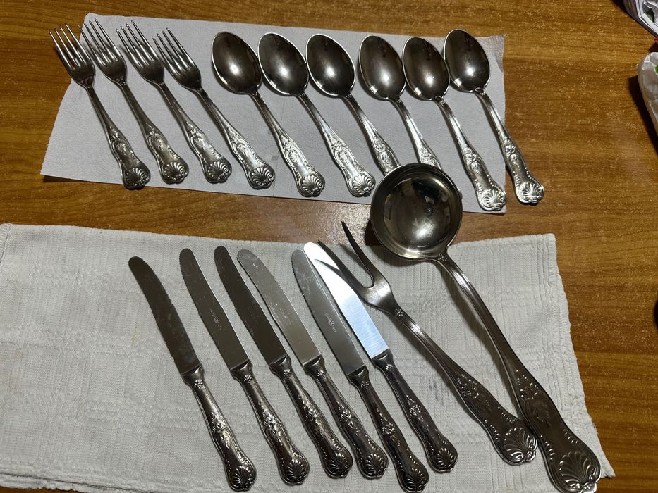 tacamuri vechi alpaca ?argint?