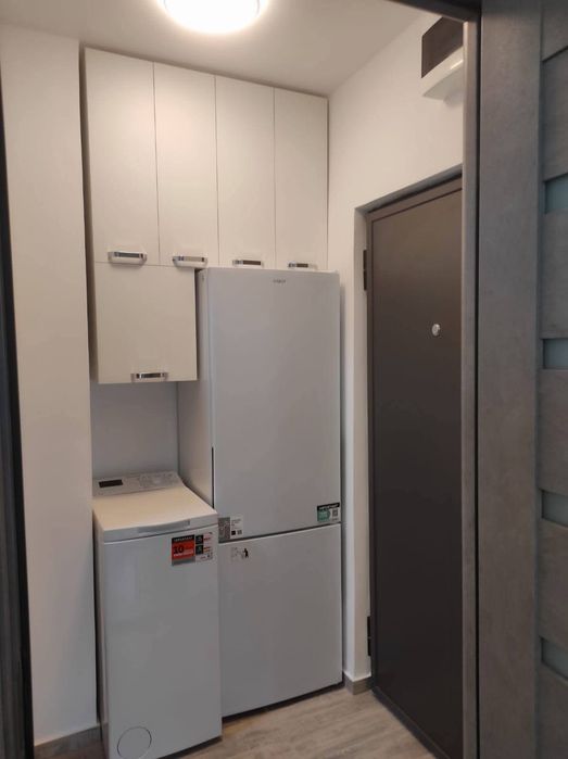 Închiriez garsonieră in HCC