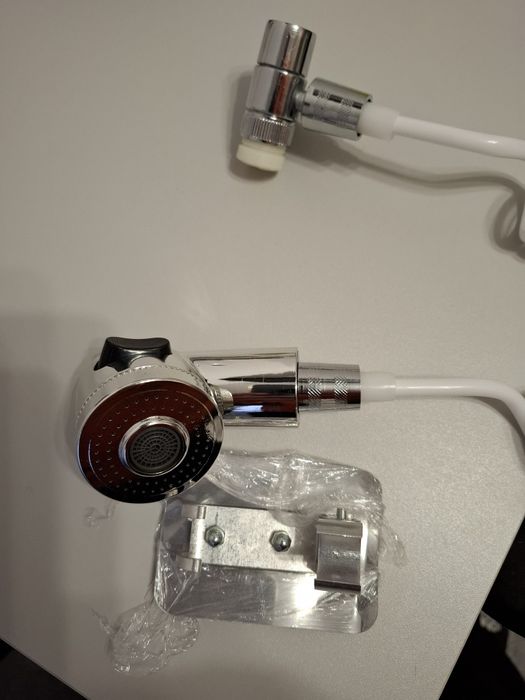 Vind adaptor chiuveta ptr furtun de dus