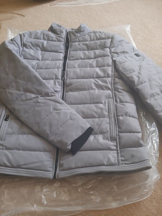 Продам чистый одежду