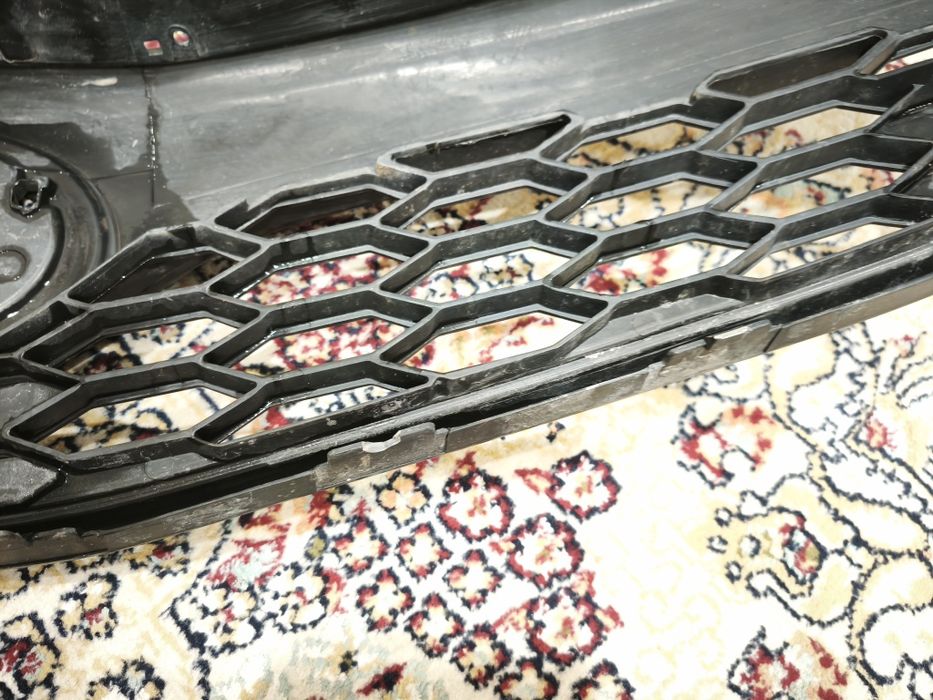 Продам решетку Тойота Камри 50