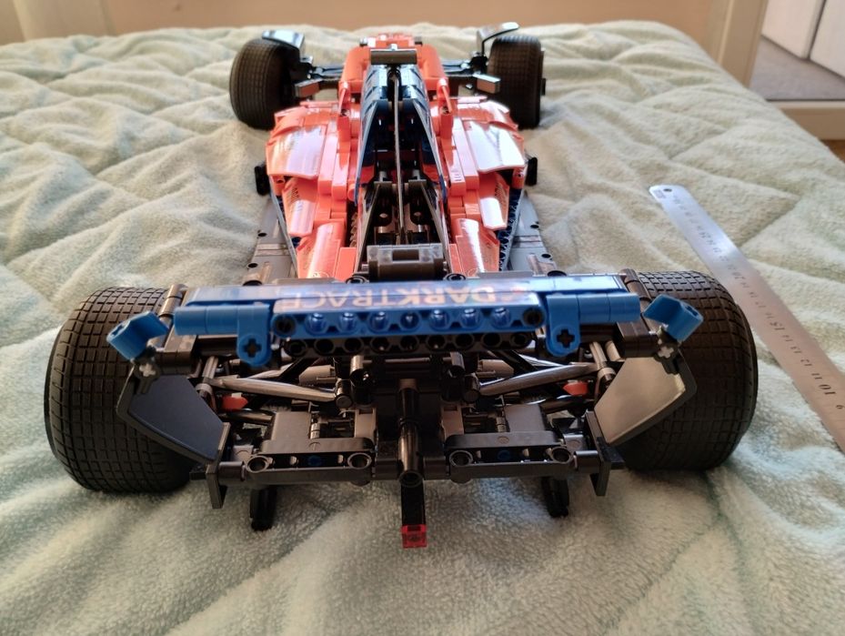 Конструктор McLaren Formula 1 technic 42141