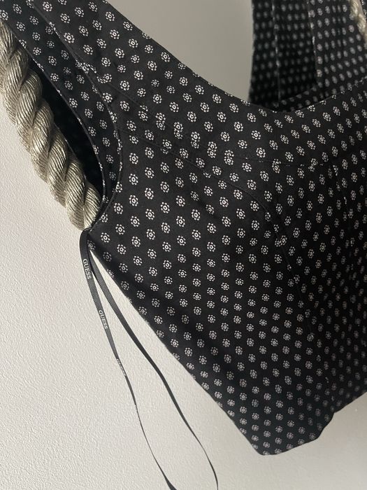 Top Guess, marimea s