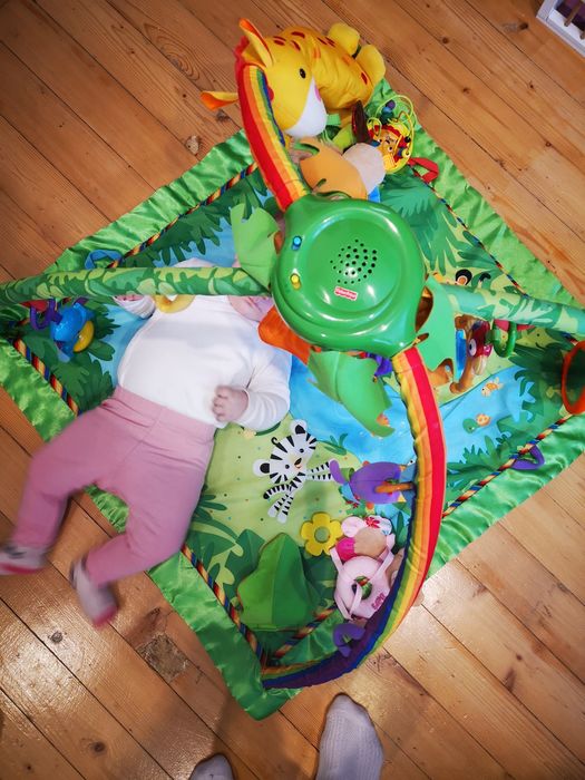 Активна гимнастика fisher price с музика и светлини