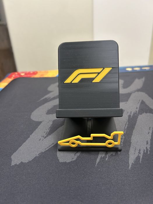 3D принтирана стойка за телефон F1 стил