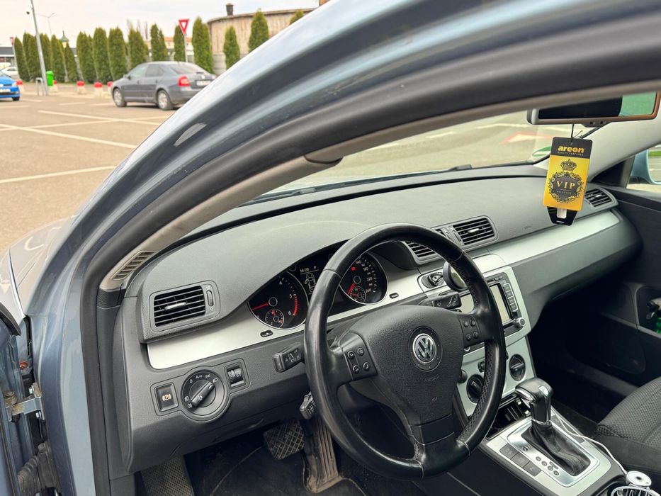 VW Passat 2009 2.0 -170 cp